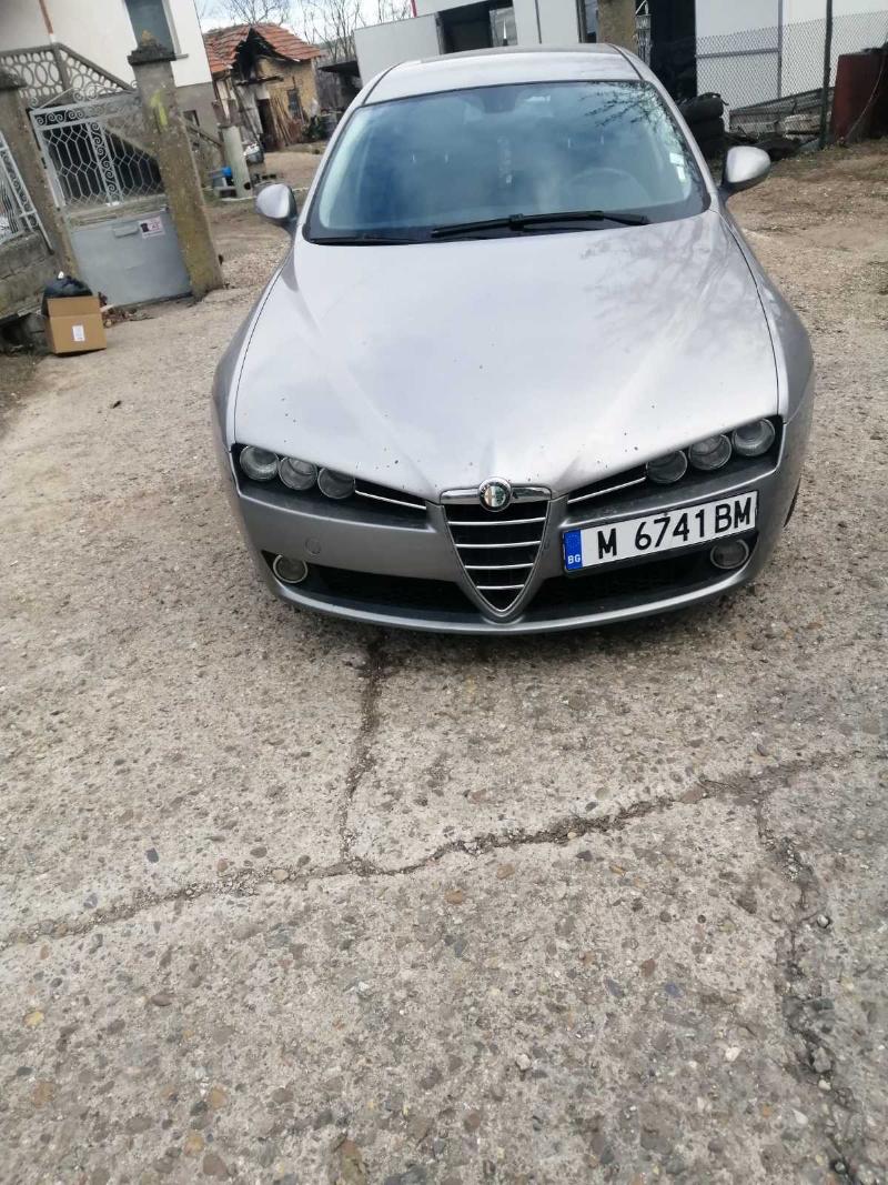 Alfa Romeo 159 1.9 JTD - изображение 2