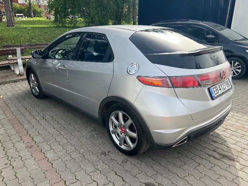 Honda Civic 1.8 VTEC - изображение 5