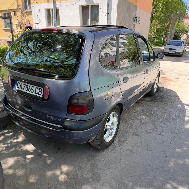 Renault Scenic 1.6 - изображение 10