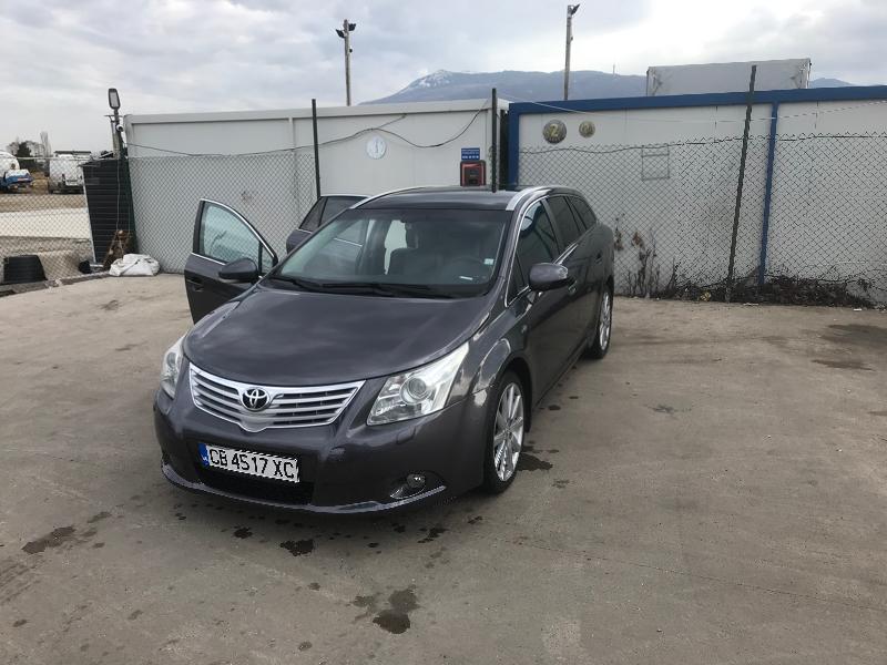 Toyota Avensis 2.2 D-CAT - изображение 3