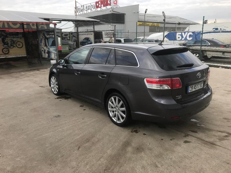 Toyota Avensis 2.2 D-CAT - изображение 5