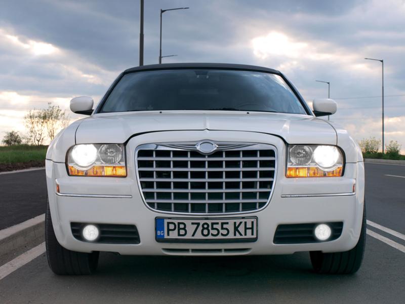 Lincoln Town car Chrysler 300 - изображение 3