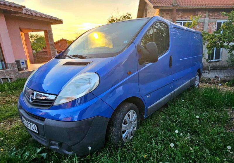 Opel Vivaro 2.0 - изображение 3