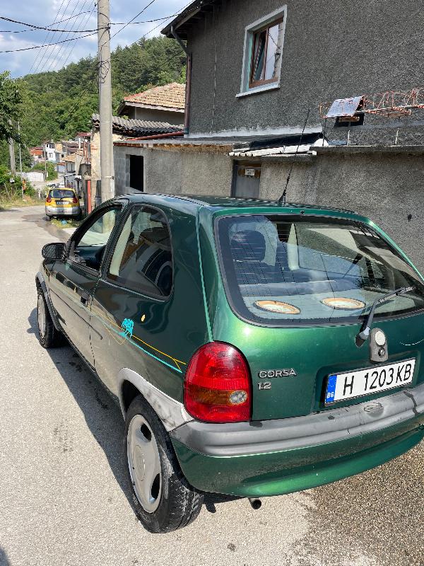 Opel Corsa 1.2 - изображение 8