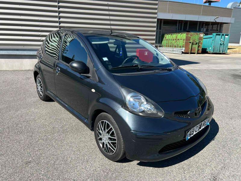 Toyota Aygo 1.4 d4d - изображение 5