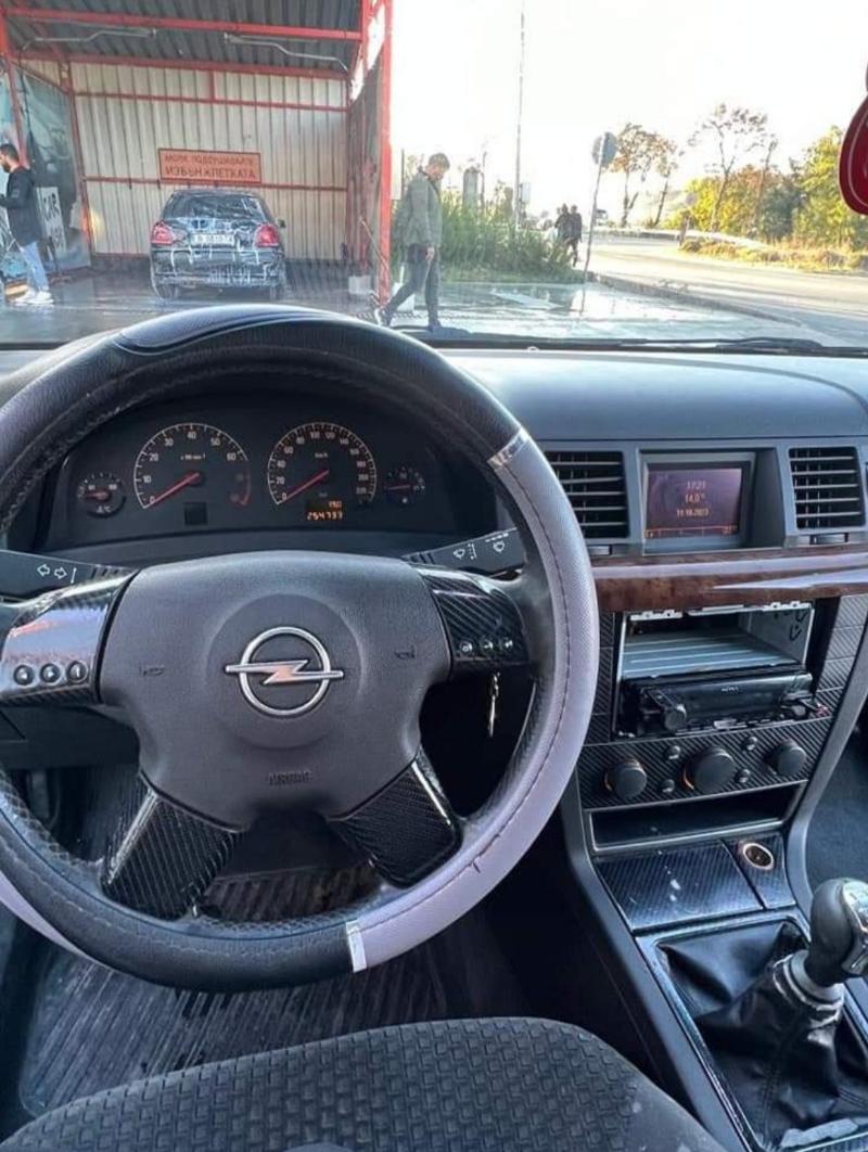 Opel Vectra 2.2  - изображение 5