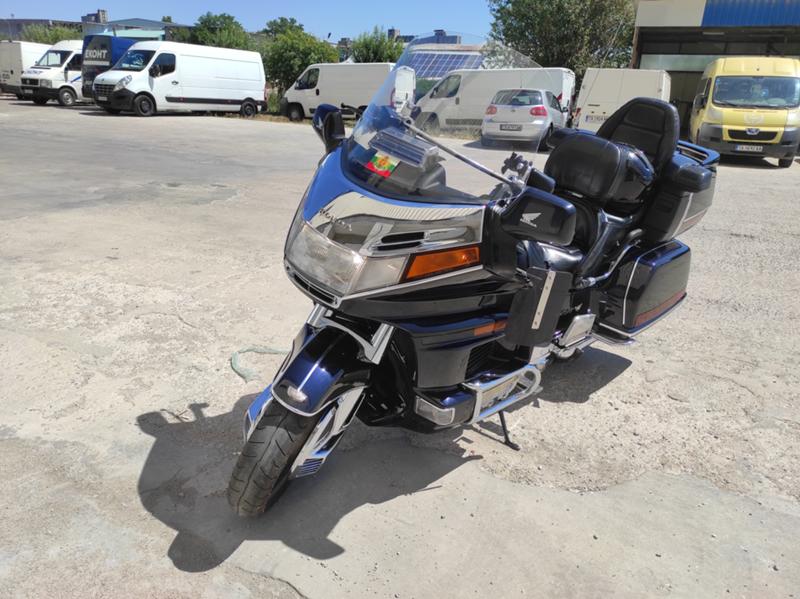 Honda Gold Wing SE - изображение 6