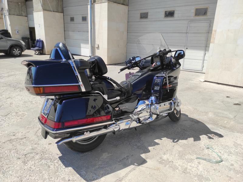 Honda Gold Wing SE - изображение 3