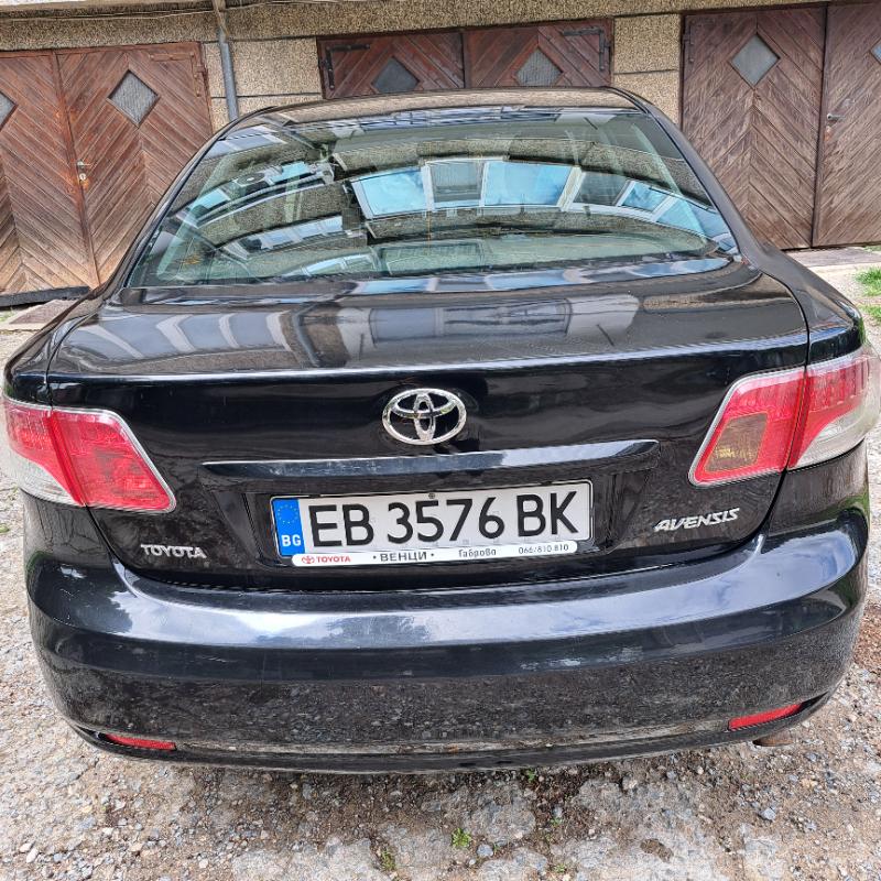 Toyota Avensis 3.0 TDI - изображение 3