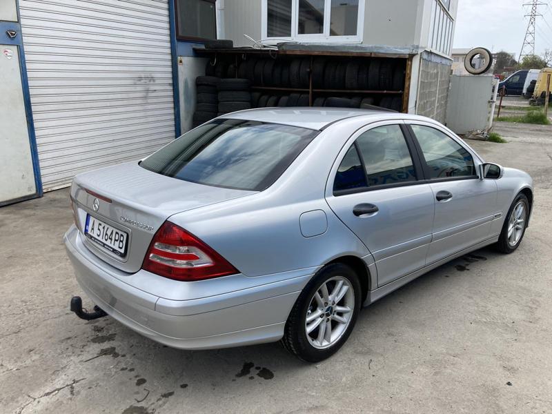 Mercedes-Benz C 180 компресор - изображение 2