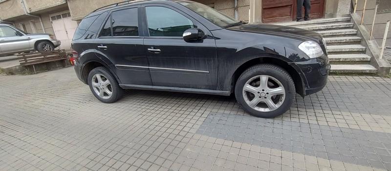 Mercedes-Benz ML 320  - изображение 4