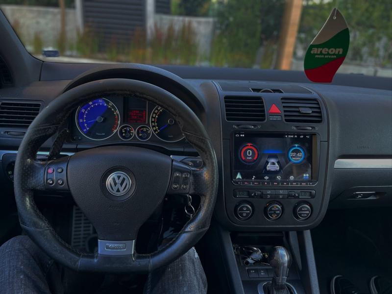 VW Golf GTI - изображение 8