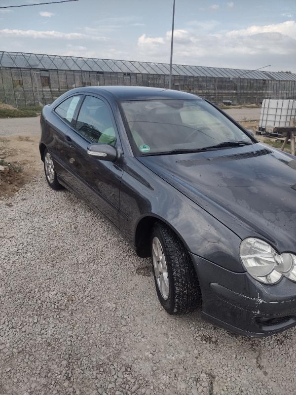 Mercedes-Benz C 220 2,2 дизел - изображение 9