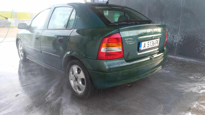 Opel Astra 1.6 - изображение 3