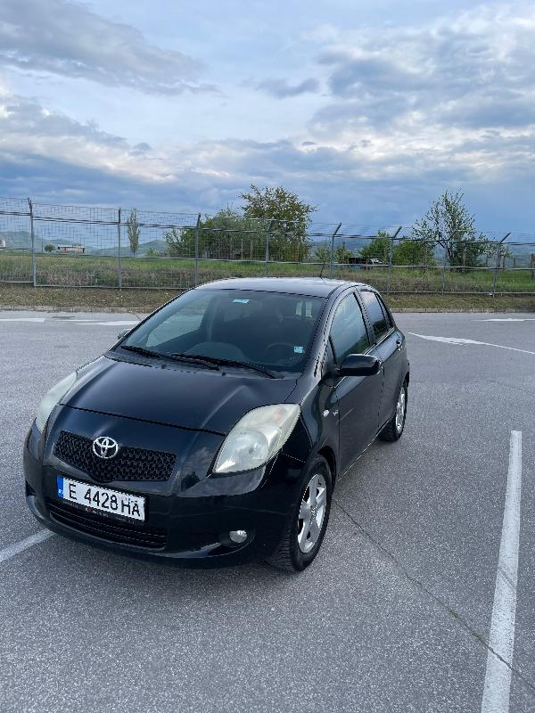 Toyota Yaris 1.4D4D - изображение 3