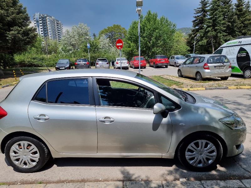 Toyota Auris 1.4 d4d - изображение 4