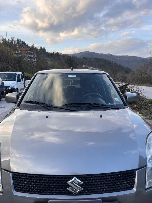 Suzuki Swift 1.3 i - изображение 8