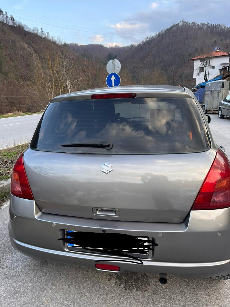 Suzuki Swift 1.3 i - изображение 3