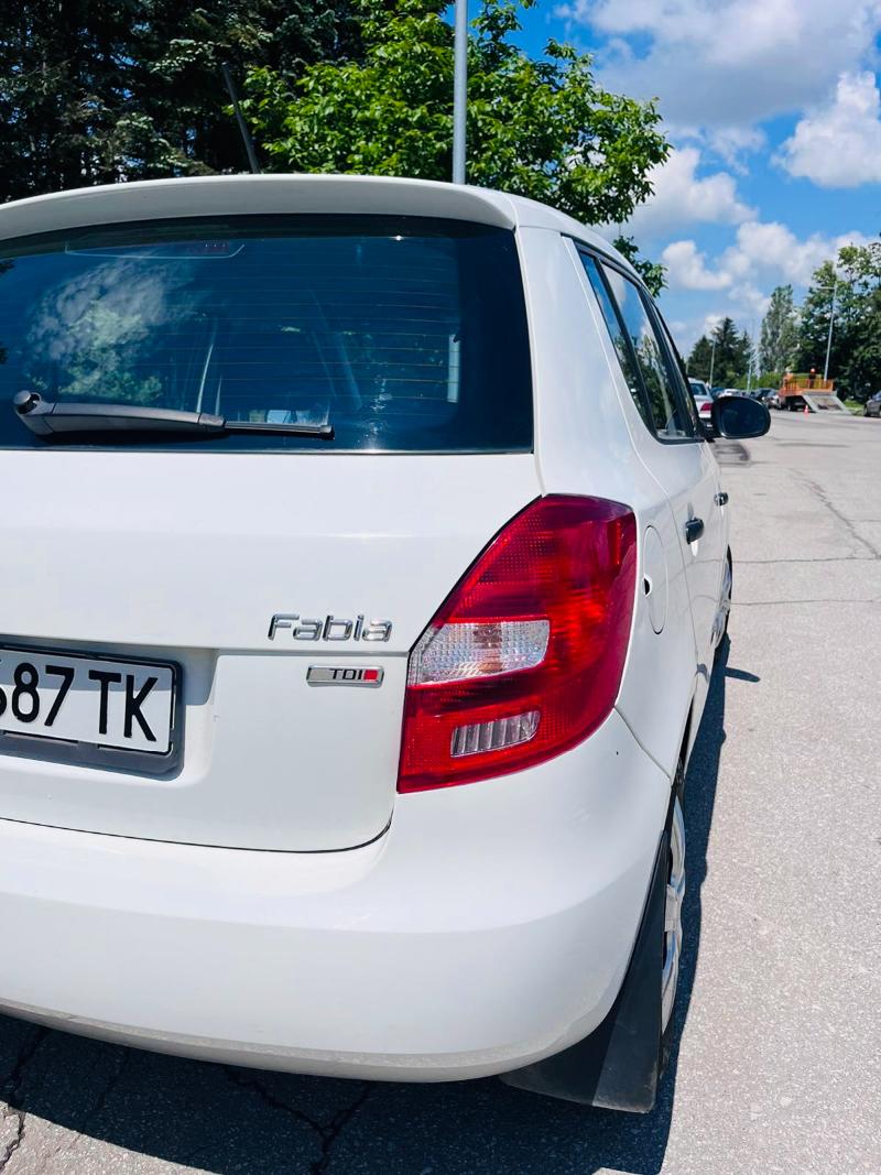 Skoda Fabia 1.6 - изображение 3