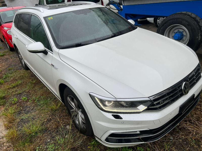 VW Passat 2.0 tdi - изображение 4