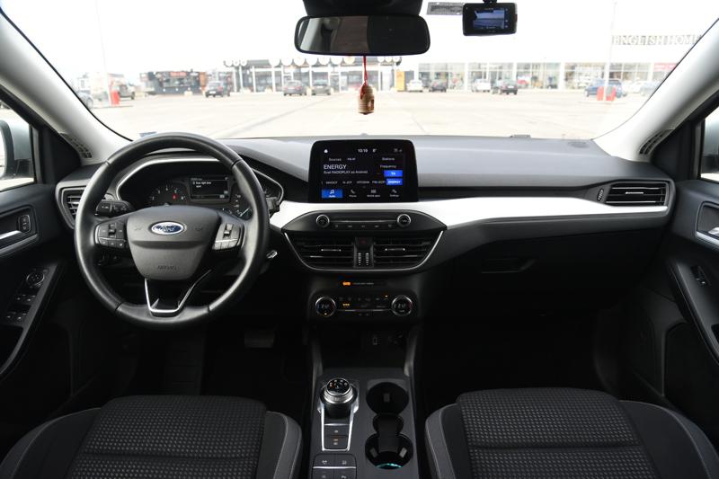 Ford Focus 1.0 EcoBoost - изображение 6