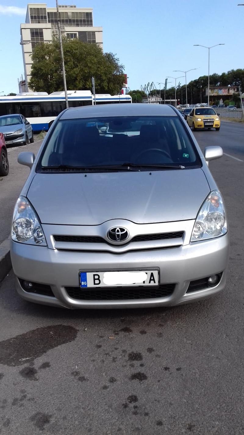 Toyota Corolla verso 1.8 I - изображение 2