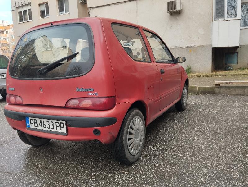 Fiat Seicento 900 кубика - изображение 7