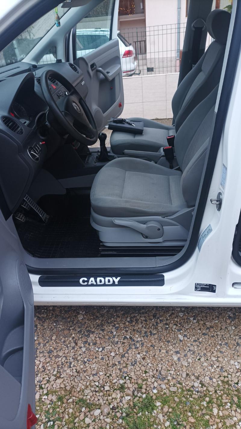 VW Caddy 2.0 - изображение 8