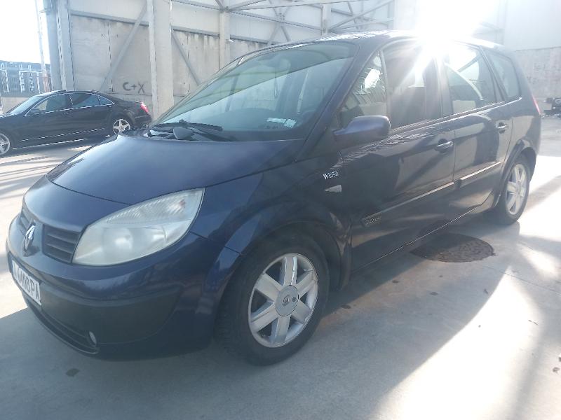 Renault Grand scenic 2.0 бензин  - изображение 2