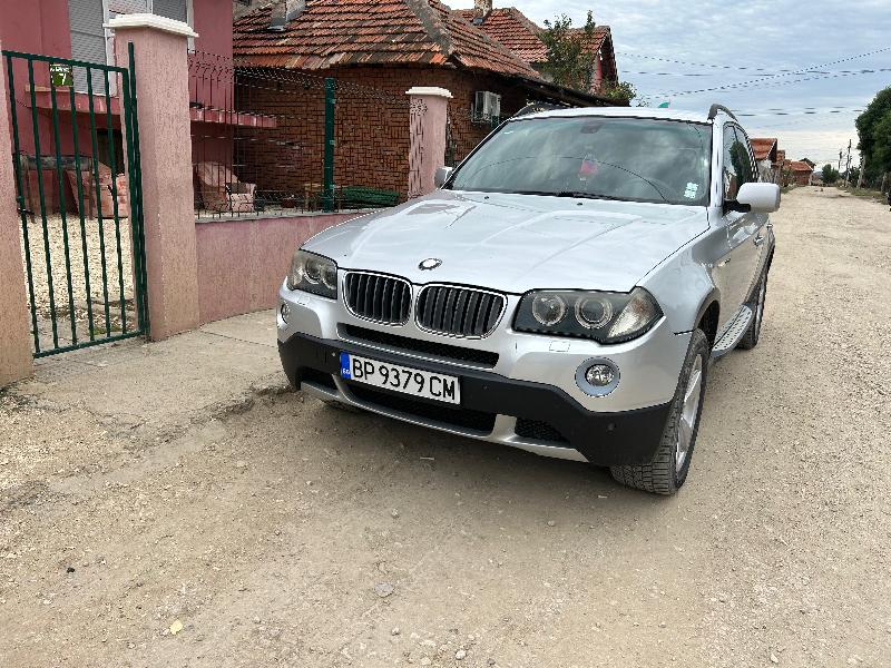 BMW X3 3.0 - изображение 2