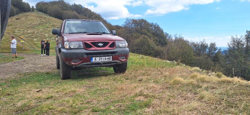 Nissan Terrano 2.7 tdi - изображение 3