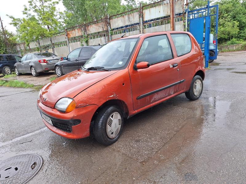 Fiat Seicento 0.9i - изображение 5