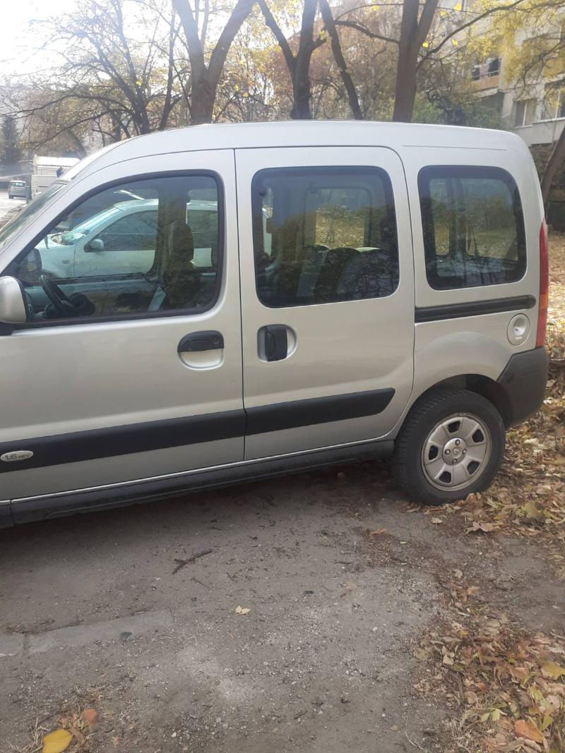 Renault Kangoo 4х4,16V - изображение 2