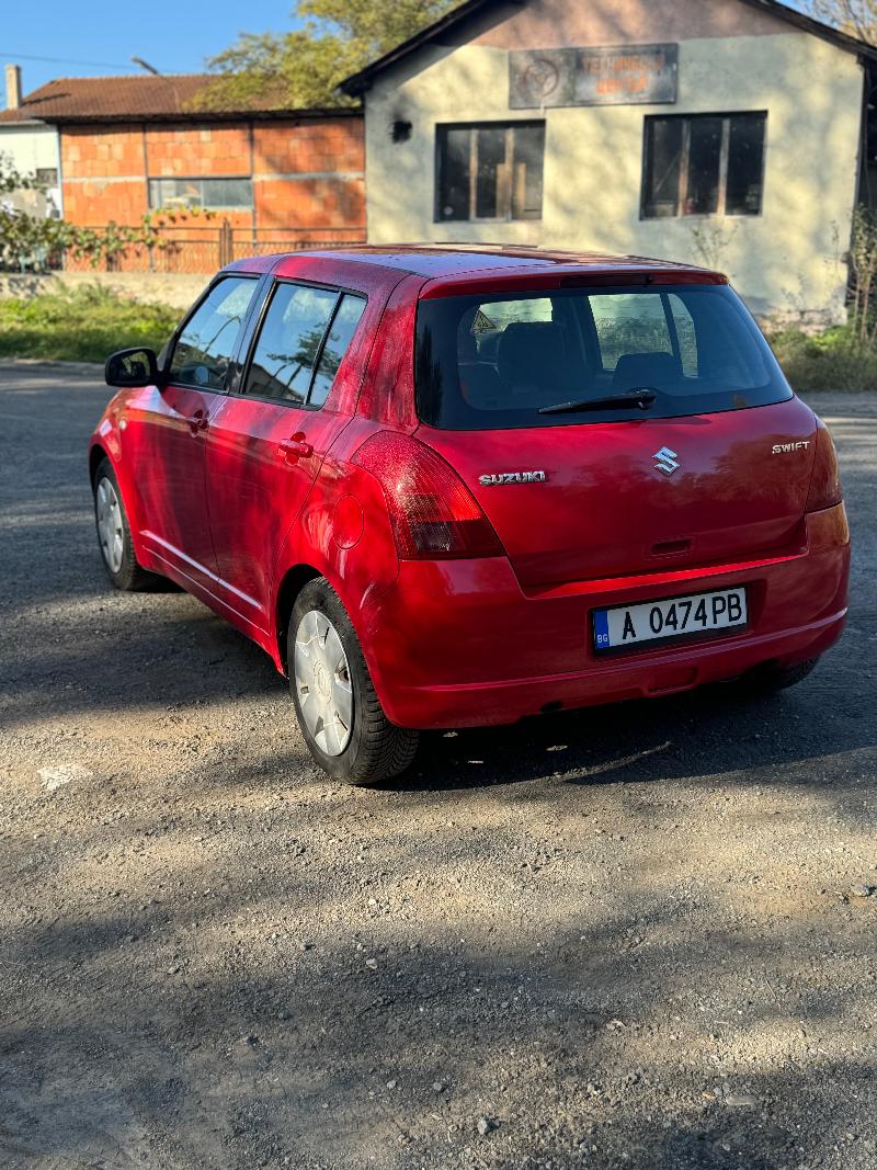 Suzuki Swift 1,300 - изображение 5