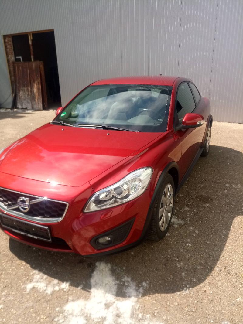 Volvo C30 D3 - изображение 7