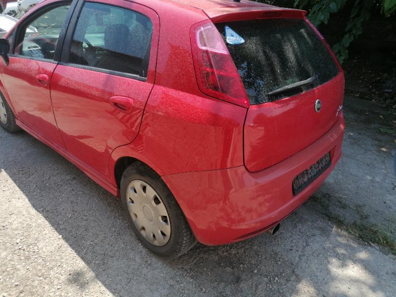 Fiat Punto Grande Punto 1.9 - изображение 3