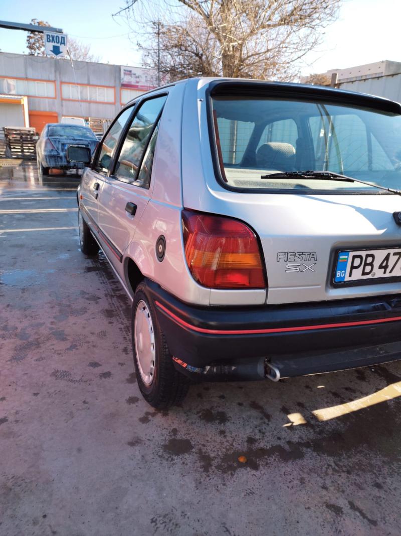 Ford Fiesta 1.1 benzin - изображение 4