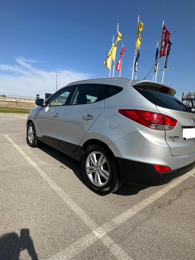 Hyundai IX35 2.0 CRDi, 2012 - изображение 5