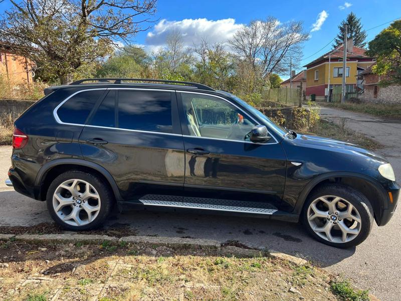 BMW X5 4.8 - изображение 7