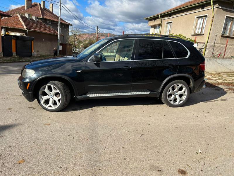 BMW X5 4.8 - изображение 6