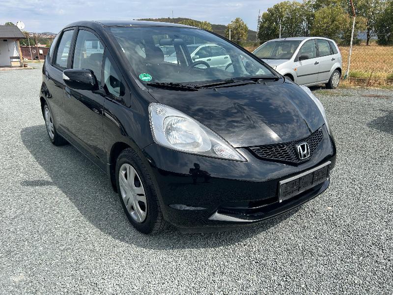 Honda Jazz 1.4i 99к.с. - изображение 2