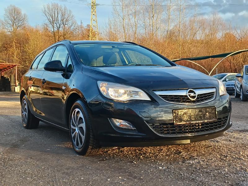 Opel Astra 1.4i - изображение 2