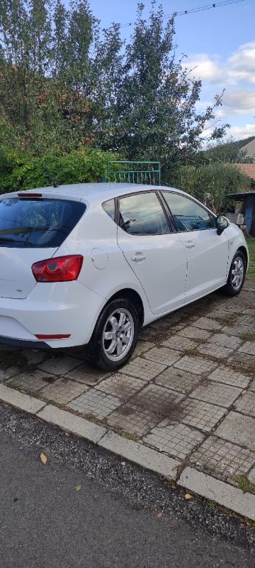 Seat Ibiza 1.6 TDI - изображение 2