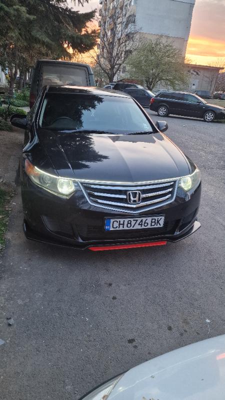 Honda Accord 2.0i - изображение 2