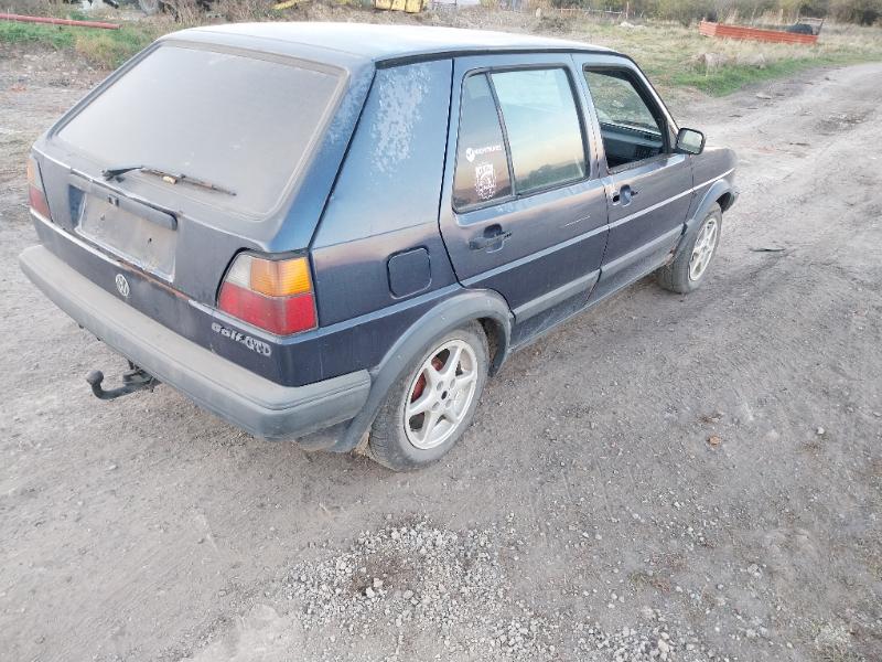 VW Golf 1.6 - изображение 3