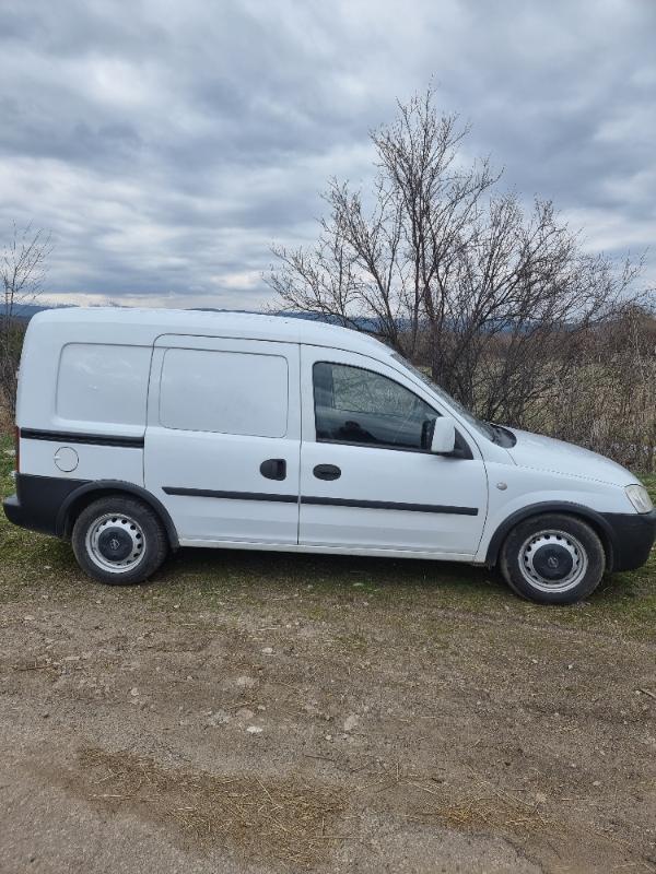 Opel Combo CDTI - изображение 2