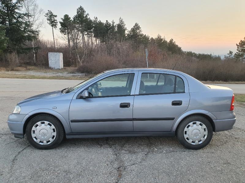 Opel Astra 1.7 CDTI - изображение 2