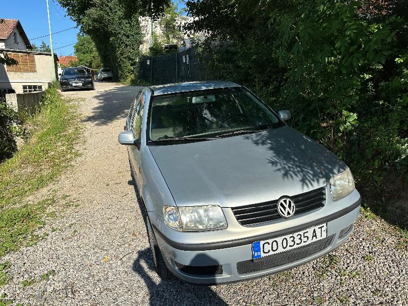 VW Polo 1.0  - изображение 4