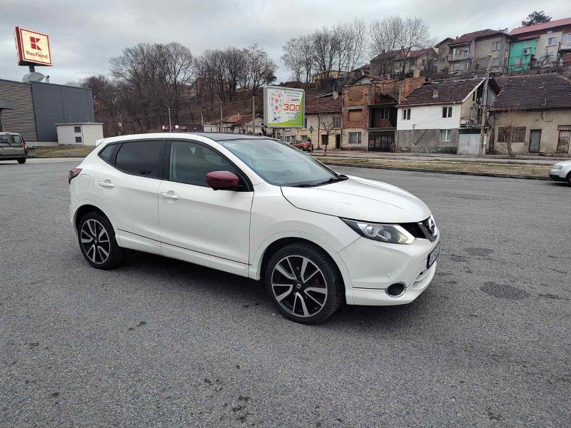 Nissan Qashqai 1.5 - изображение 6