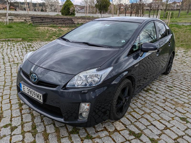 Toyota Prius FULL Solar - изображение 2